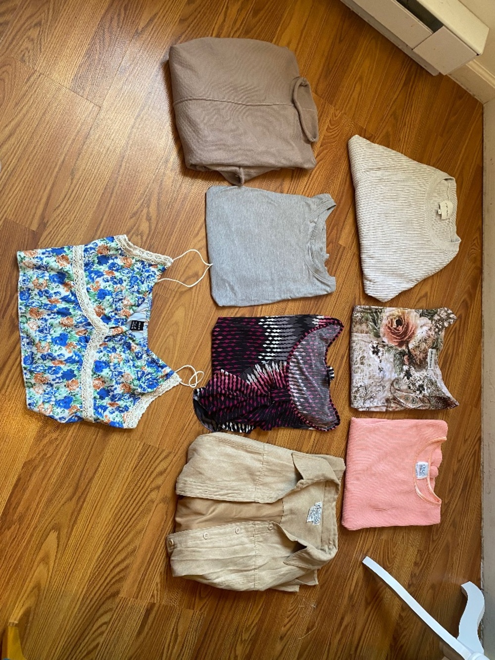 Size L Top Bundle with some vintage!